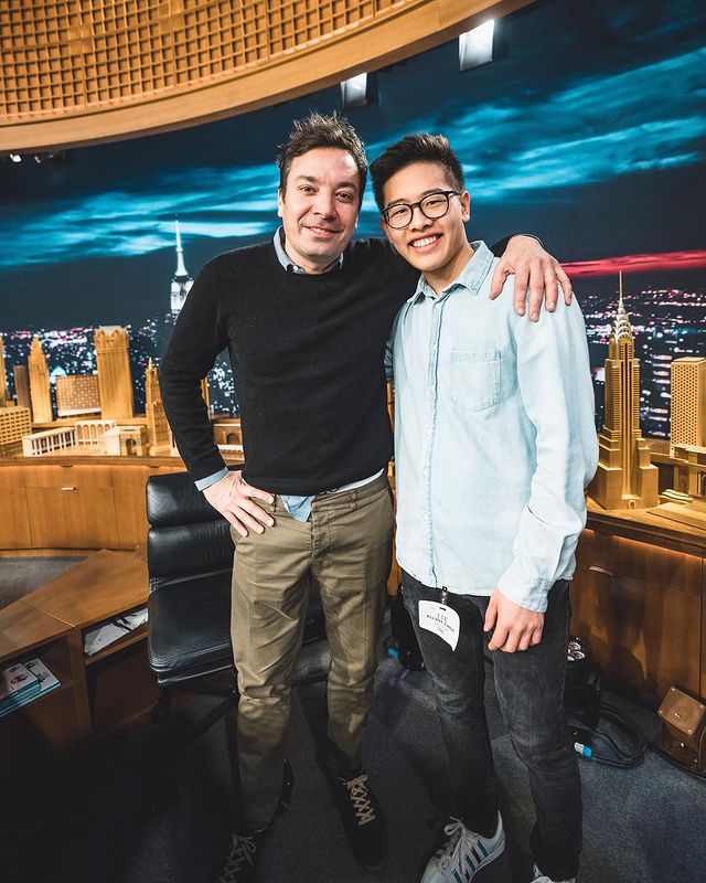 Elliot Choy with the popular TV personality Jimmy Fallon in Jimmy Fallon show
